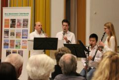 Es musizierten Schüler der Kreismusikschule unter Leitung von Lothar Reißenweber